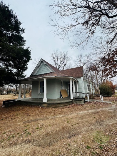 412 E Howard, Malden, Missouri 63863, 3 Bedrooms Bedrooms, 7 Rooms Rooms,1 BathroomBathrooms,Residential,For Sale,E Howard,MAR25001100
