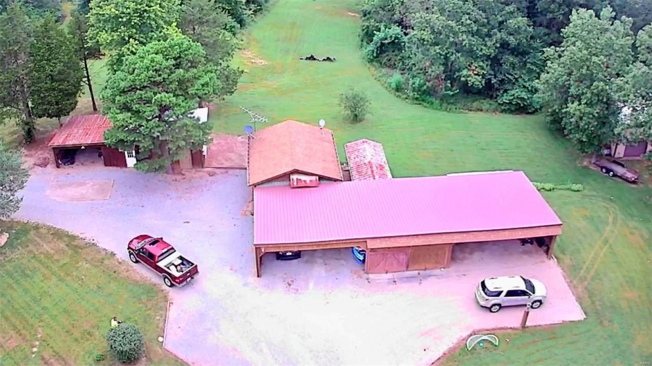 6229 State Highway 32, Farmington, Missouri 63640, 3 Bedrooms Bedrooms, 6 Rooms Rooms,2 BathroomsBathrooms,Residential,For Sale,State Highway 32,MAR24053991