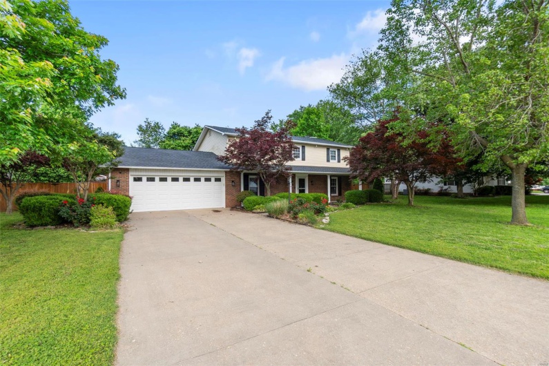 912 Westview Drive, Sikeston, Missouri 63801, 4 Bedrooms Bedrooms, 11 Rooms Rooms,2 BathroomsBathrooms,Residential,For Sale,Westview,MAR25001316