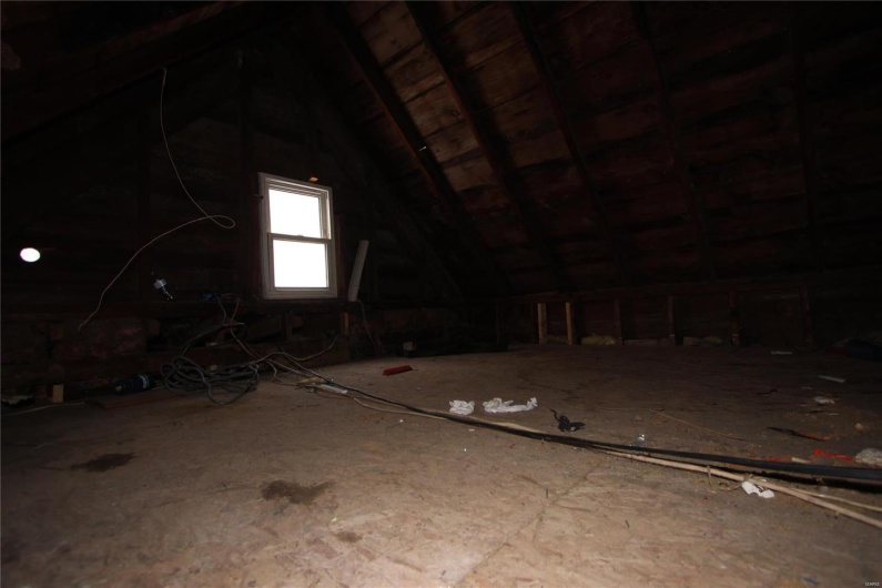 306 Mine La Motte Street, Fredericktown, Missouri 63645, 2 Bedrooms Bedrooms, 4 Rooms Rooms,1 BathroomBathrooms,Residential,For Sale,Mine La Motte,MAR25001567