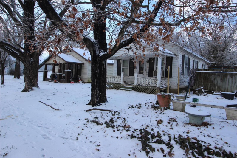 904 Camilla Street, Park Hills, Missouri 63601, 3 Bedrooms Bedrooms, 4 Rooms Rooms,1 BathroomBathrooms,Residential,For Sale,Camilla,MAR25001571