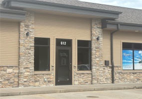 612 Whitelaw Avenue, Cape Girardeau, Missouri 63701, ,Commercial Lease,For Sale,Whitelaw,MAR25001230