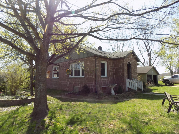 170 County Road # 36, Ironton, Missouri 63650, 4 Bedrooms Bedrooms, 9 Rooms Rooms,2 BathroomsBathrooms,Residential,For Sale,County Road # 36,MAR25002330