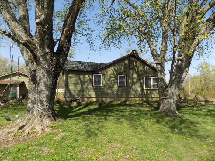 170 County Road # 36, Ironton, Missouri 63650, 4 Bedrooms Bedrooms, 9 Rooms Rooms,2 BathroomsBathrooms,Residential,For Sale,County Road # 36,MAR25002330