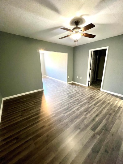 upstairs bedroom with Jack n Jill bath