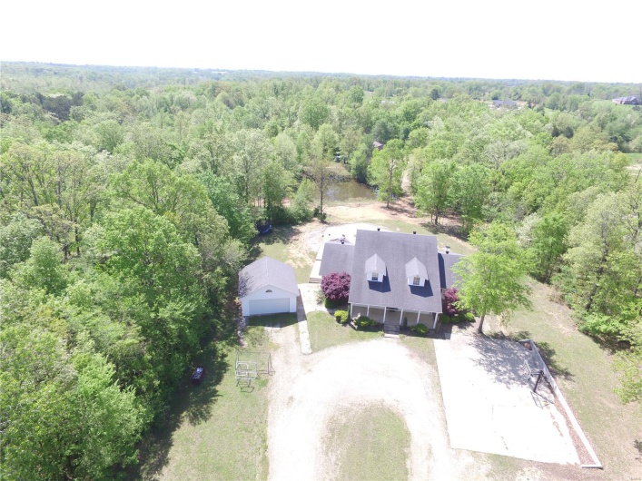 792 County Road 466, Poplar Bluff, Missouri 63901, 4 Bedrooms Bedrooms, 9 Rooms Rooms,3 BathroomsBathrooms,Residential,For Sale,County Road 466,MAR25002573