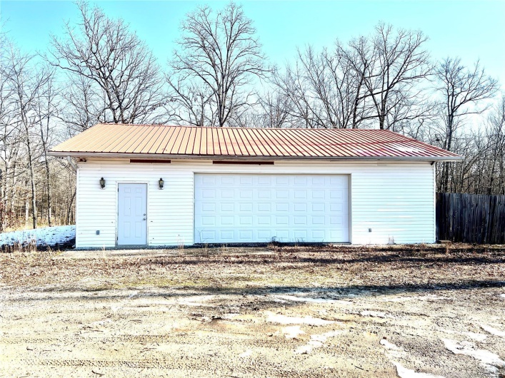 792 County Road 466, Poplar Bluff, Missouri 63901, 4 Bedrooms Bedrooms, 9 Rooms Rooms,3 BathroomsBathrooms,Residential,For Sale,County Road 466,MAR25002573