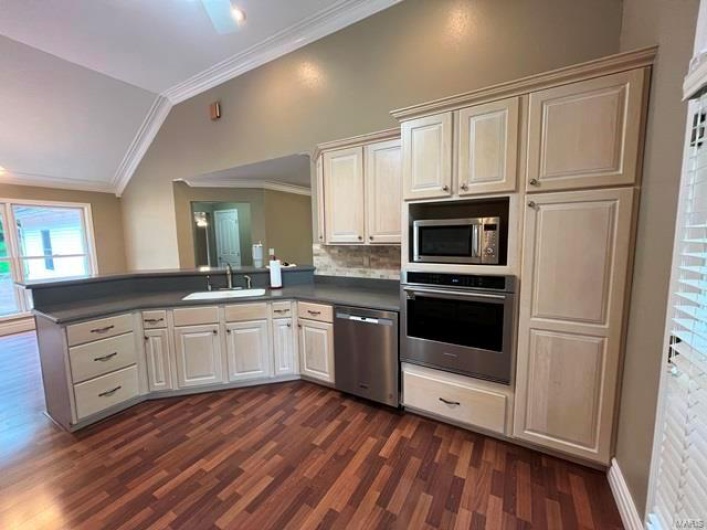 15800 State Highway AD, Dexter, Missouri 63841, 5 Bedrooms Bedrooms, 15 Rooms Rooms,3 BathroomsBathrooms,Residential,For Sale,State Highway AD,MAR25002649