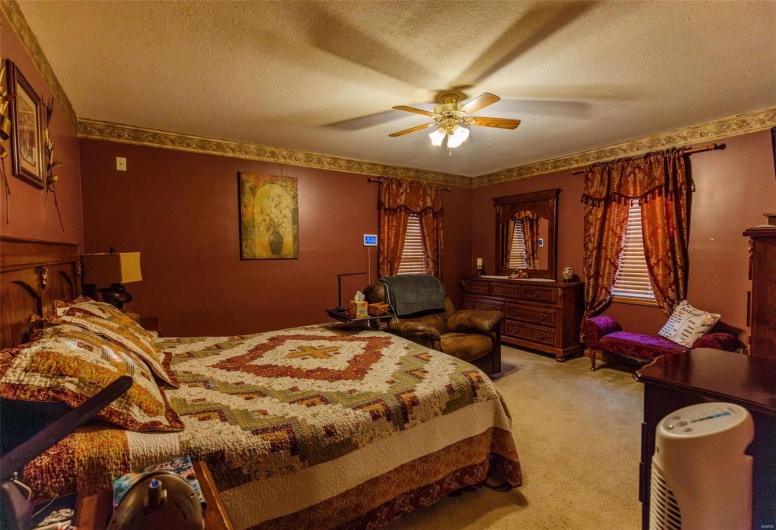 702 S 525th Rd, East Prairie, Missouri 63845, 4 Bedrooms Bedrooms, 13 Rooms Rooms,3 BathroomsBathrooms,Residential,For Sale,S 525th Rd,MAR25002390
