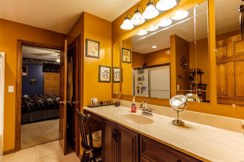 702 S 525th Rd, East Prairie, Missouri 63845, 4 Bedrooms Bedrooms, 13 Rooms Rooms,3 BathroomsBathrooms,Residential,For Sale,S 525th Rd,MAR25002390