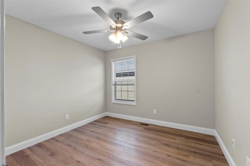 5327 Pinedale Drive, Jackson, Missouri 63755, 3 Bedrooms Bedrooms, 9 Rooms Rooms,2 BathroomsBathrooms,Residential,For Sale,Pinedale,MAR25002915