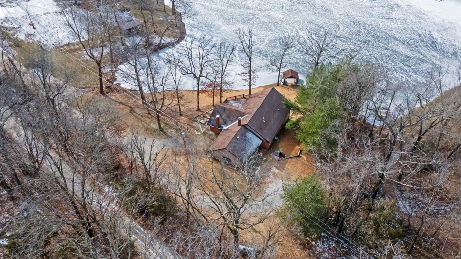 520 Christopher Drive, Perryville, Missouri 63775, 3 Bedrooms Bedrooms, 12 Rooms Rooms,2 BathroomsBathrooms,Residential,For Sale,Christopher,MAR25003150