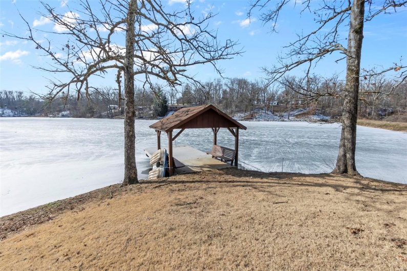 520 Christopher Drive, Perryville, Missouri 63775, 3 Bedrooms Bedrooms, 12 Rooms Rooms,2 BathroomsBathrooms,Residential,For Sale,Christopher,MAR25003150