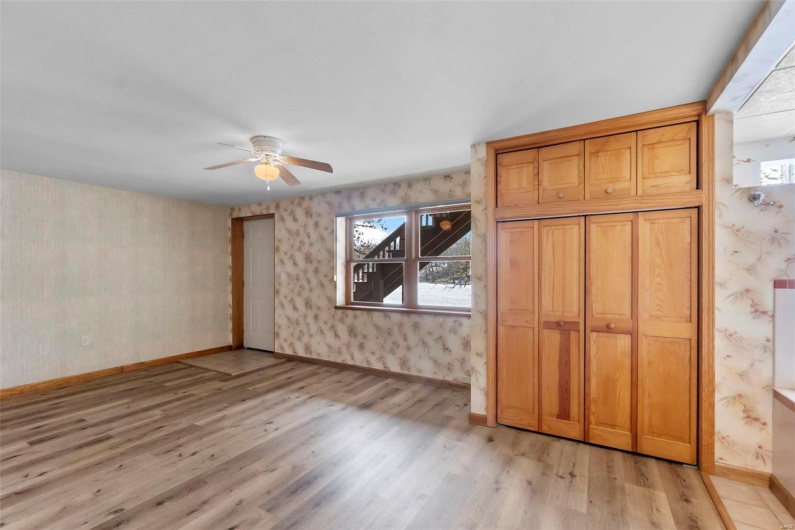 520 Christopher Drive, Perryville, Missouri 63775, 3 Bedrooms Bedrooms, 12 Rooms Rooms,2 BathroomsBathrooms,Residential,For Sale,Christopher,MAR25003150