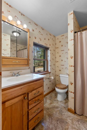 520 Christopher Drive, Perryville, Missouri 63775, 3 Bedrooms Bedrooms, 12 Rooms Rooms,2 BathroomsBathrooms,Residential,For Sale,Christopher,MAR25003150