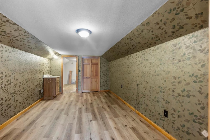 520 Christopher Drive, Perryville, Missouri 63775, 3 Bedrooms Bedrooms, 12 Rooms Rooms,2 BathroomsBathrooms,Residential,For Sale,Christopher,MAR25003150