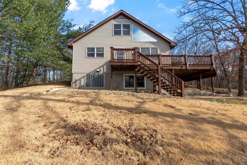 520 Christopher Drive, Perryville, Missouri 63775, 3 Bedrooms Bedrooms, 12 Rooms Rooms,2 BathroomsBathrooms,Residential,For Sale,Christopher,MAR25003150
