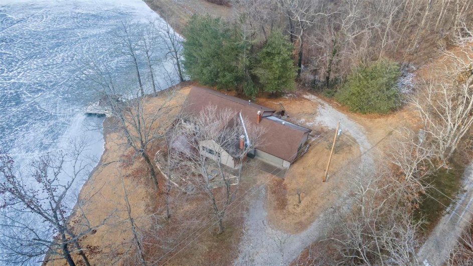 520 Christopher Drive, Perryville, Missouri 63775, 3 Bedrooms Bedrooms, 12 Rooms Rooms,2 BathroomsBathrooms,Residential,For Sale,Christopher,MAR25003150