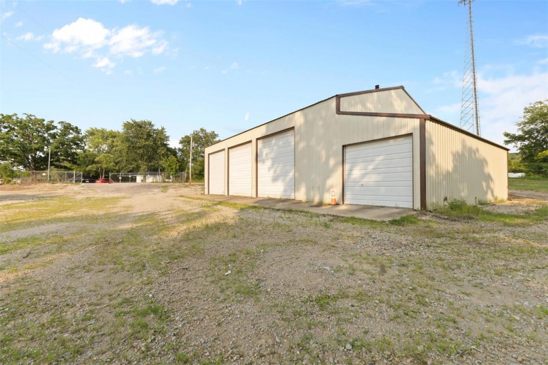 522 Maple Street, Leadington, Missouri 63601, ,Commercial Sale,For Sale,Maple,MAR24040963