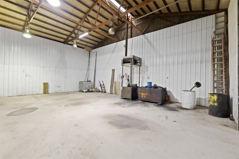 522 Maple Street, Leadington, Missouri 63601, ,Commercial Sale,For Sale,Maple,MAR24040963