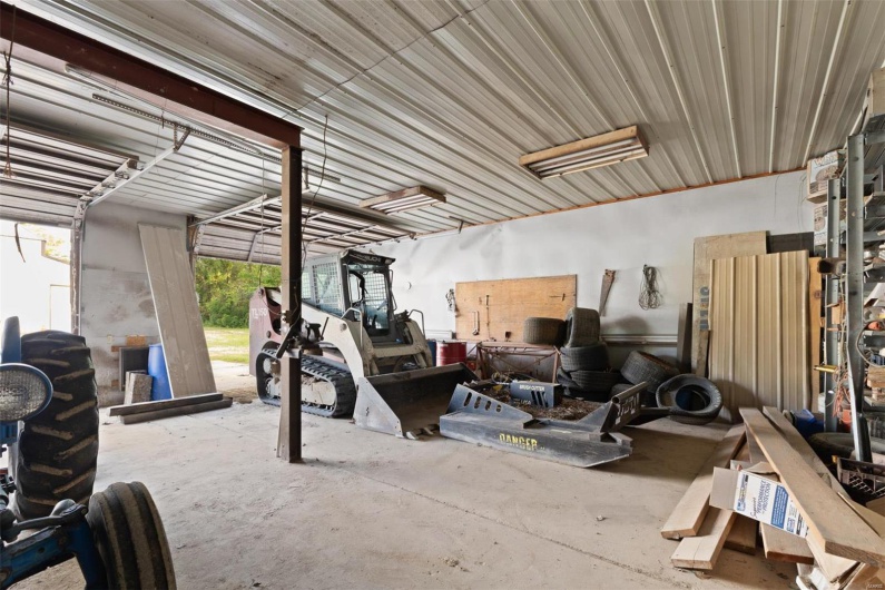 522 Maple Street, Leadington, Missouri 63601, ,Commercial Sale,For Sale,Maple,MAR24040963