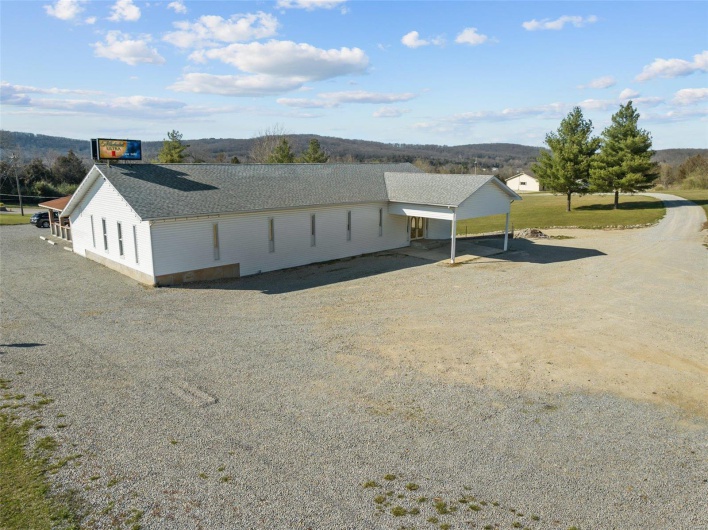 6105 Y Hwy, French Village, Missouri 63036, ,Commercial Sale,For Sale,Y,MAR24021183