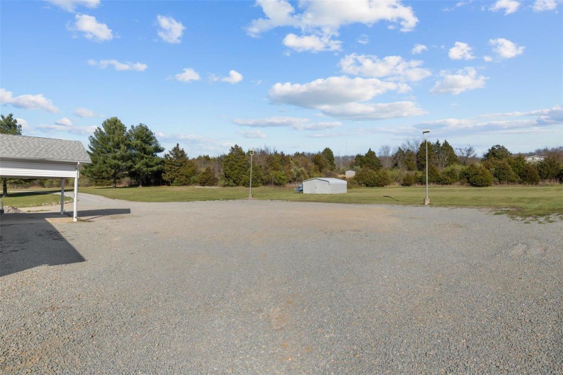 6105 Y Hwy, French Village, Missouri 63036, ,Commercial Sale,For Sale,Y,MAR24021183