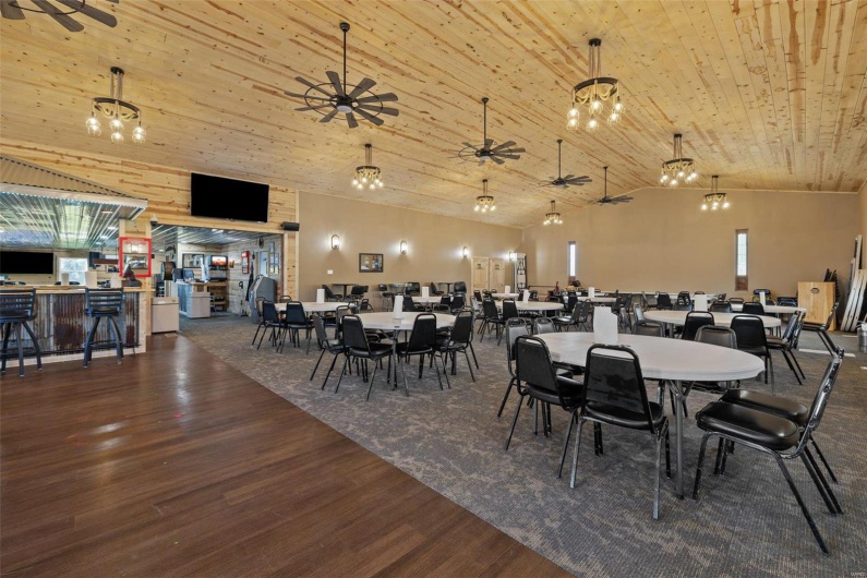 6105 Y Hwy, French Village, Missouri 63036, ,Commercial Sale,For Sale,Y,MAR24021183