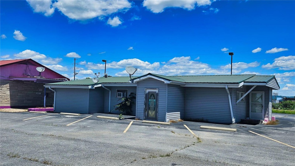 519 State Highway 146, Mcclure, Illinois 62957, ,Commercial Sale,For Sale,State Highway 146,MAR24042378