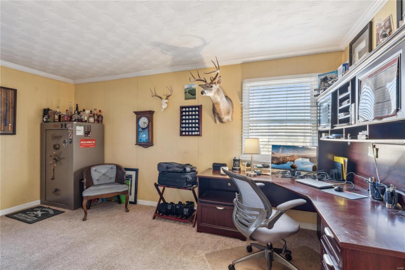 Office space or bedroom