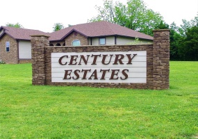 10 Century Avenue, Poplar Bluff, Missouri 63901, ,Land,For Sale,Century,MAR21067334