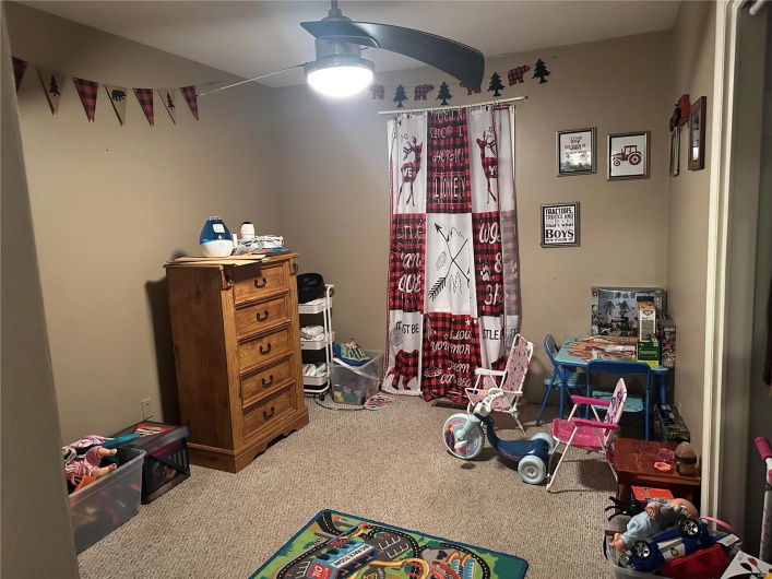 128 Pine Street, Ironton, Missouri 63650, 3 Bedrooms Bedrooms, 9 Rooms Rooms,2 BathroomsBathrooms,Residential,For Sale,Pine,MAR25003789
