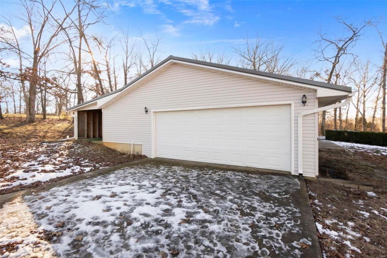 8294 Bobcat Lane, Glen Allen, Missouri 63751, 1 Bedroom Bedrooms, 5 Rooms Rooms,2 BathroomsBathrooms,Residential,For Sale,Bobcat,MAR25003934