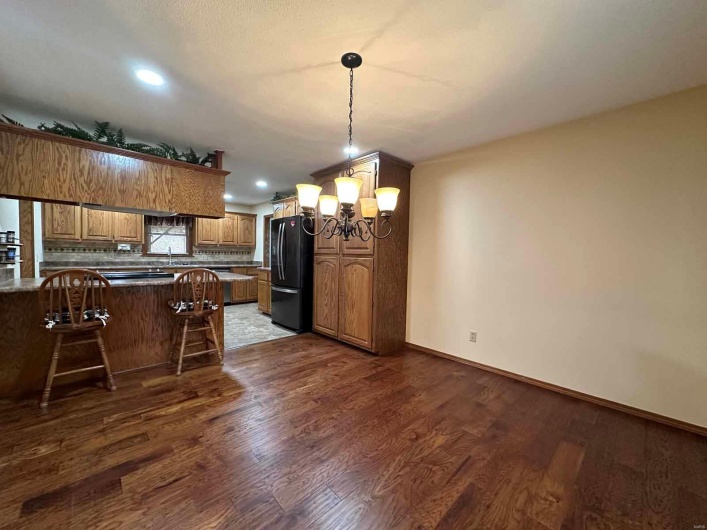 17264 Cedar Hills Drive, Dexter, Missouri 63841, 3 Bedrooms Bedrooms, 10 Rooms Rooms,2 BathroomsBathrooms,Residential,For Sale,Cedar Hills,MAR25003896