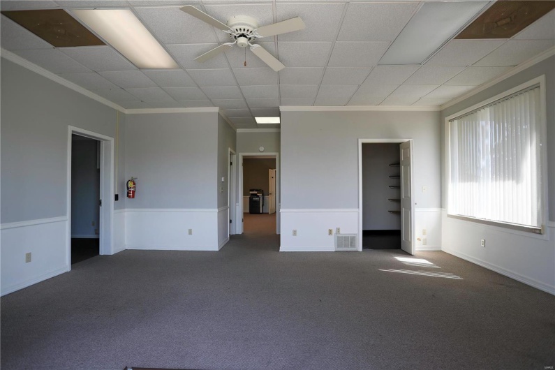 1218 Linn St, Sikeston, Missouri 63801, ,Commercial Sale,For Sale,Linn St,MAR25003895
