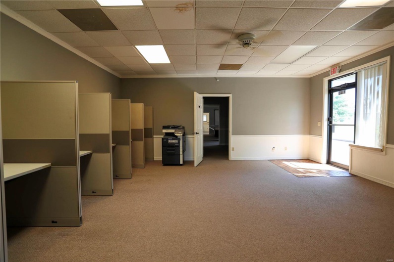 1218 Linn St, Sikeston, Missouri 63801, ,Commercial Sale,For Sale,Linn St,MAR25003895