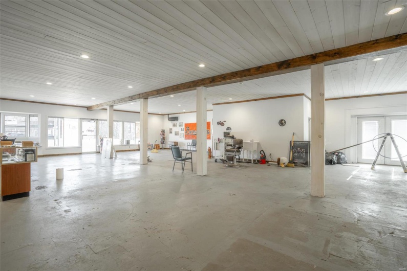 1025 Westwood Boulevard, Poplar Bluff, Missouri 63901, ,Commercial Sale,For Sale,Westwood,MAR25004366