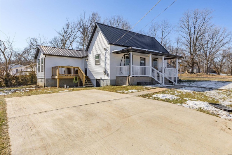 419 Murrill Street, Bonne Terre, Missouri 63628, 3 Bedrooms Bedrooms, 8 Rooms Rooms,2 BathroomsBathrooms,Residential,For Sale,Murrill,MAR25004164