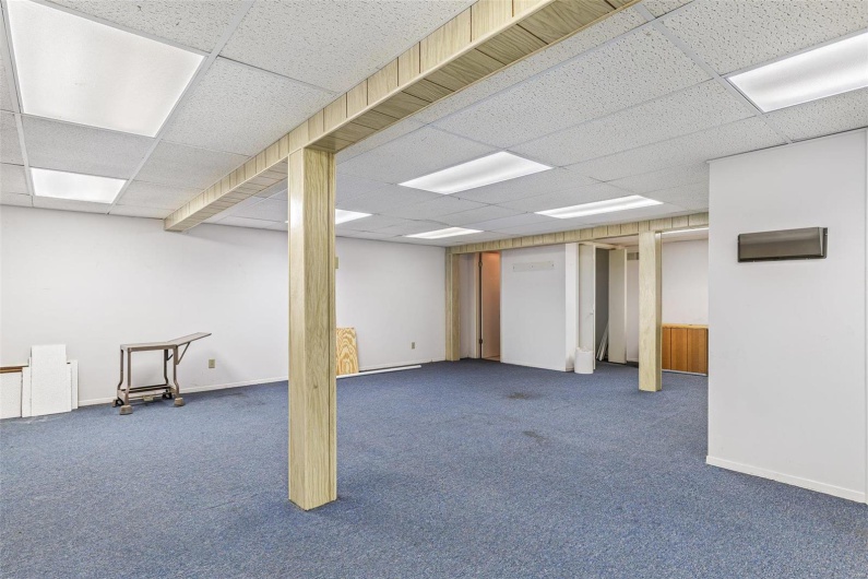 1421 Main, Park Hills, Missouri 63601, ,Commercial Sale,For Sale,Main,MAR25004483
