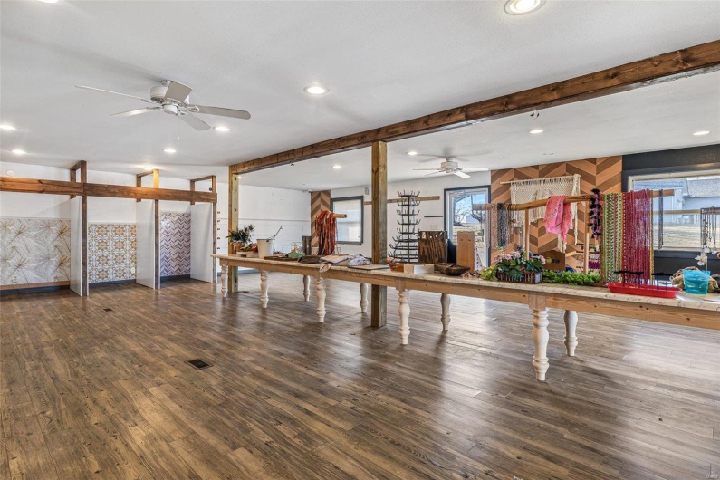1421 Main, Park Hills, Missouri 63601, ,Commercial Sale,For Sale,Main,MAR25004483