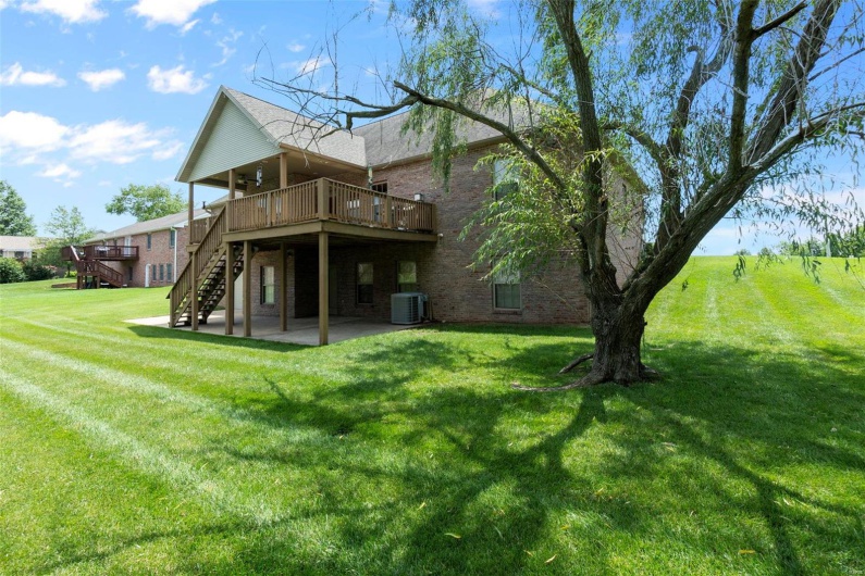 2206 Derbyshire Lane, Cape Girardeau, Missouri 63701, 6 Bedrooms Bedrooms, 10 Rooms Rooms,3 BathroomsBathrooms,Residential,For Sale,Derbyshire,MAR24043116