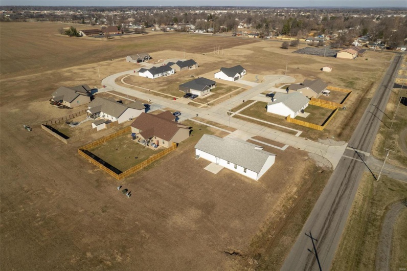 Birds eye view of property