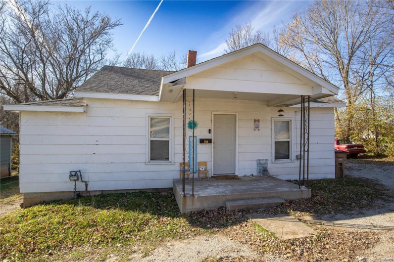 708 Andrews