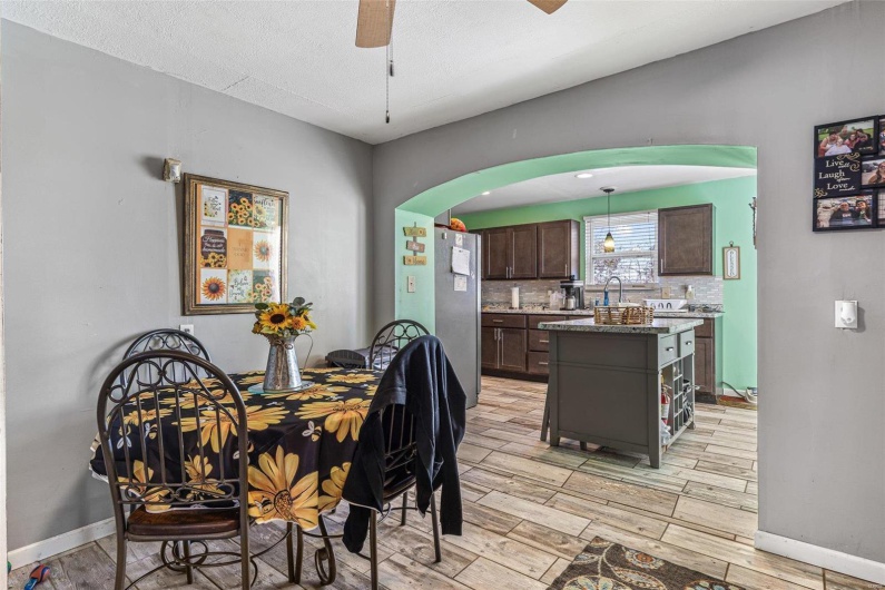 4700 Turley Mill Rd, Farmington, Missouri 63640, 3 Bedrooms Bedrooms, 5 Rooms Rooms,3 BathroomsBathrooms,Residential,For Sale,Turley Mill Rd,MAR25003536