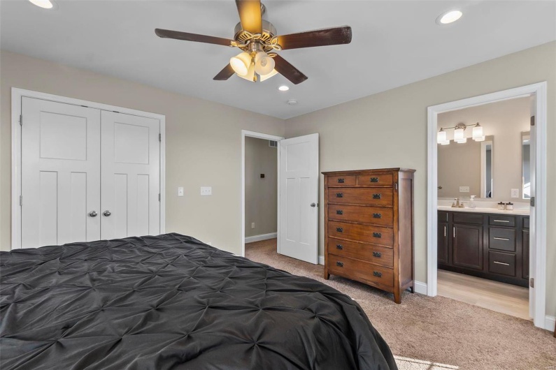 1665 Redbud Court, Perryville, Missouri 63775, 4 Bedrooms Bedrooms, 9 Rooms Rooms,2 BathroomsBathrooms,Residential,For Sale,Redbud,MAR25004874