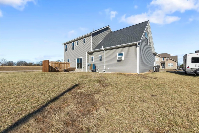 1665 Redbud Court, Perryville, Missouri 63775, 4 Bedrooms Bedrooms, 9 Rooms Rooms,2 BathroomsBathrooms,Residential,For Sale,Redbud,MAR25004874