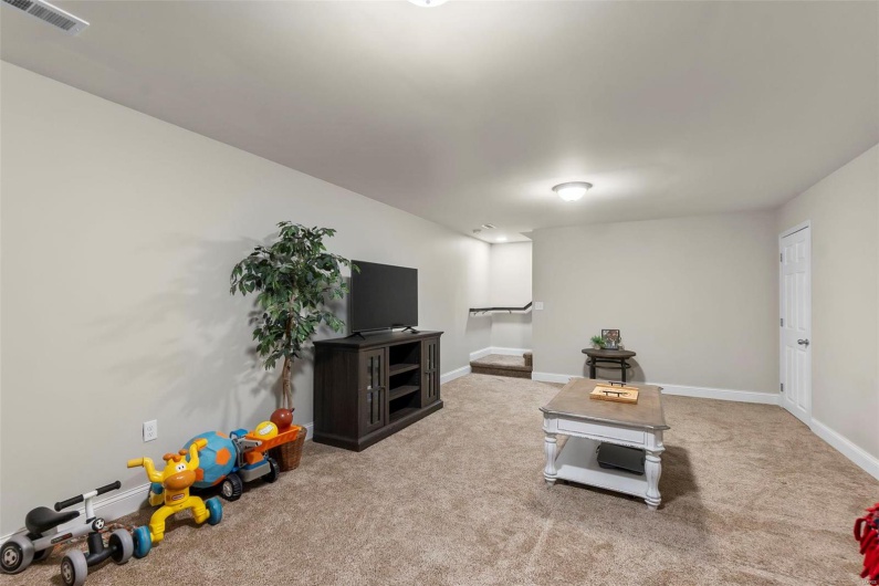1665 Redbud Court, Perryville, Missouri 63775, 4 Bedrooms Bedrooms, 9 Rooms Rooms,2 BathroomsBathrooms,Residential,For Sale,Redbud,MAR25004874