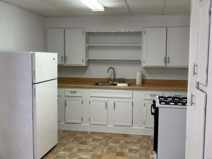 17334 County Road 102, Campbell, Missouri 63933, 3 Bedrooms Bedrooms, 7 Rooms Rooms,1 BathroomBathrooms,Residential,For Sale,County Road 102,MAR25004910