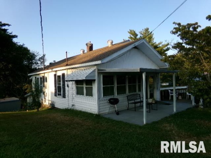 318 WILLIAMS Street, Rosiclare, Illinois 62982, 4 Bedrooms Bedrooms, 0 ,2 BathroomsBathrooms,Residential,For Sale,WILLIAMS,0,RMAEB454960