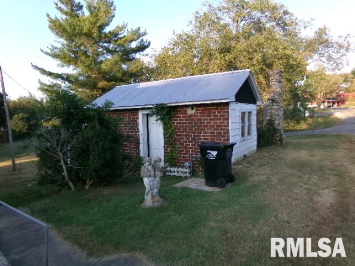 318 WILLIAMS Street, Rosiclare, Illinois 62982, 4 Bedrooms Bedrooms, 0 ,2 BathroomsBathrooms,Residential,For Sale,WILLIAMS,0,RMAEB454960